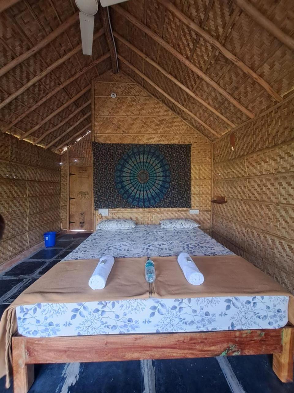 Hotel Hampi Rasta Cafe Exteriér fotografie